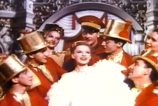 Judy Garland inTill the Clouds Roll By